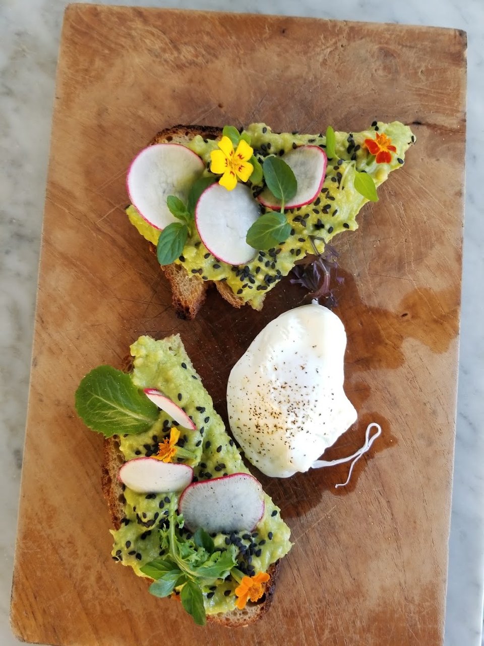Avo Toast